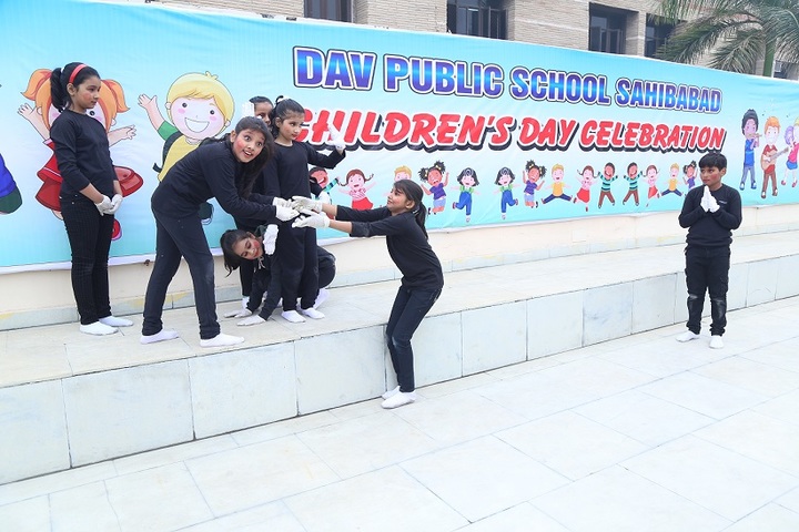 D A V Public School-Children