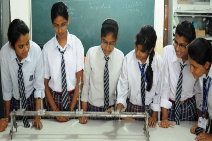 D A V Public School-Physics Lab
