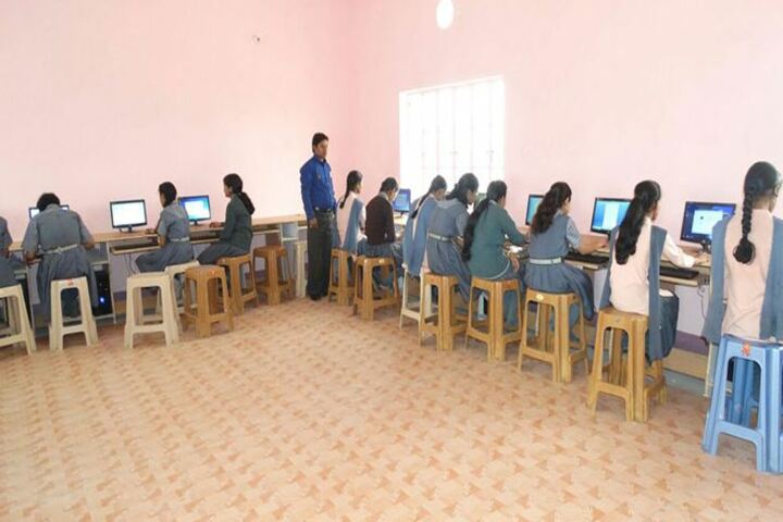 Scottish Public School-Computer Lab