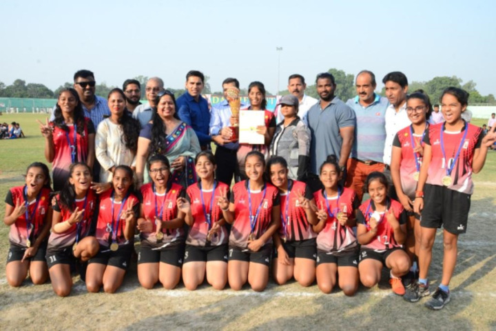 D A V Centenary Public School-Award