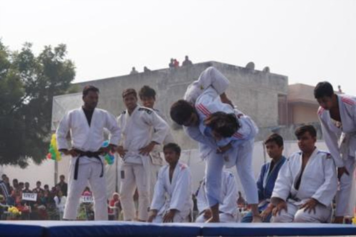 D A V Centenary Public School-Karate