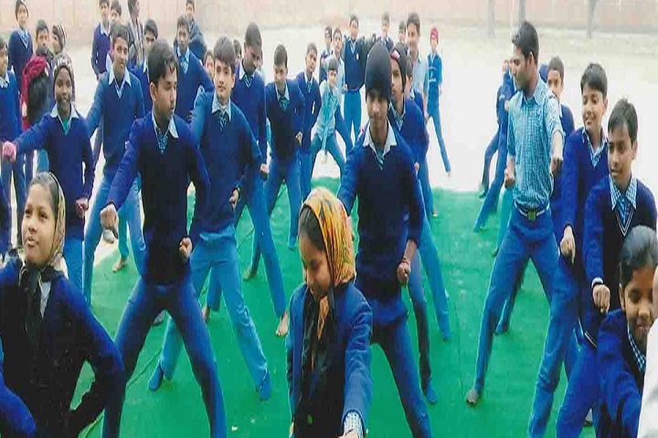 D D Model School-Karatte1