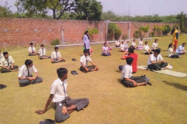 Das Universal Academy-Yoga