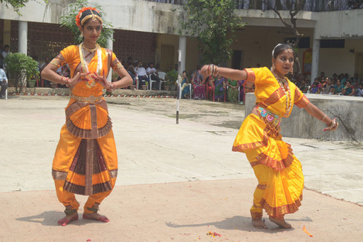 Dav Public School-Dance
