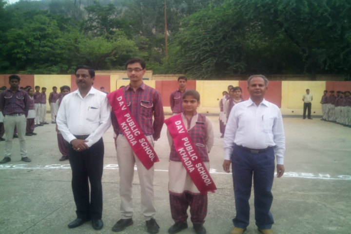 Dav Public School-Investiture Cermony