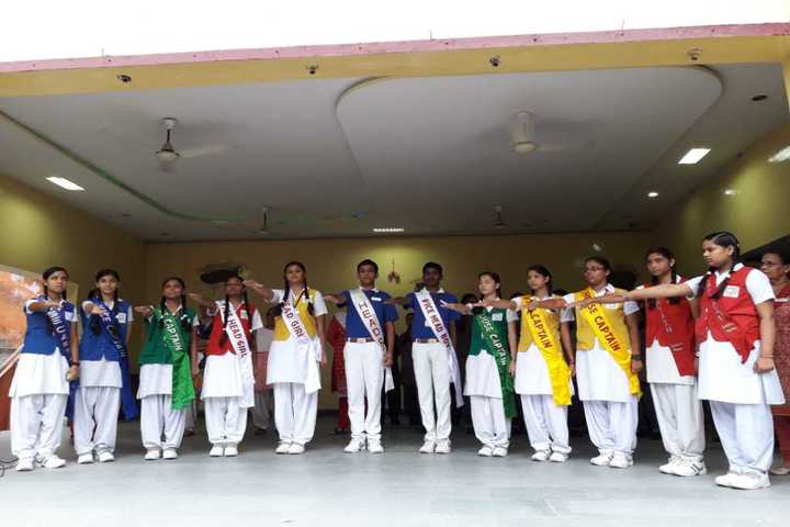 Dayanand Bal Mandir-Investiture Cermony