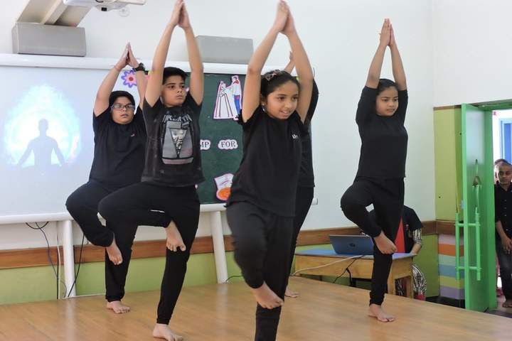 Dayawati Modi International-Yoga