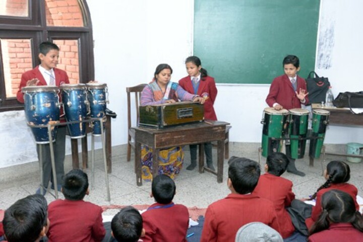 Dayawati Modi Public School-Music Room