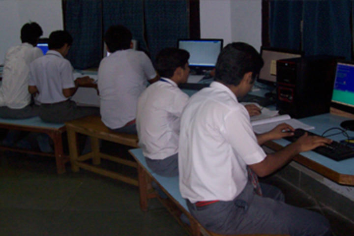 Dayawati Modi Public School-Computer lab