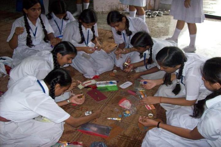 Dayawati Modi Public School-Activity Room