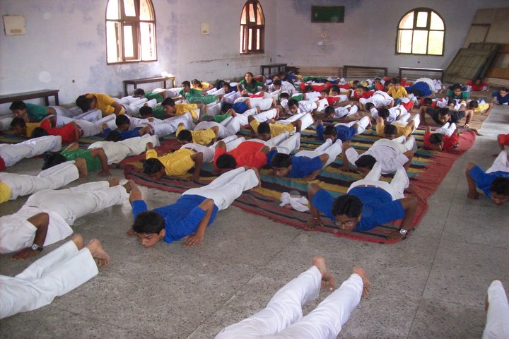 Dayawati Modi Public School-Yoga