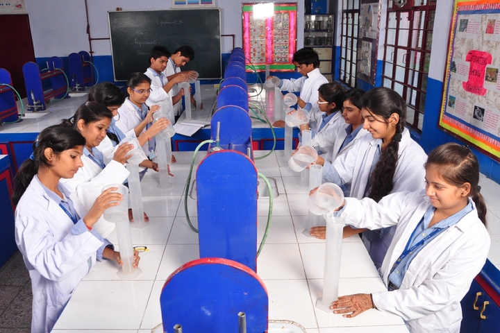 Dehradun Public School-Science lab