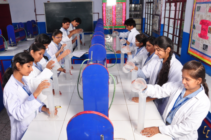 Dehradun Public School-Chemistry-Lab