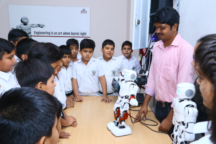 Delhi Public School-Robotics-Lab