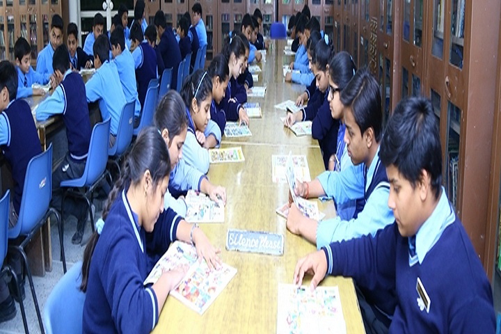 Dewan Public School-Library