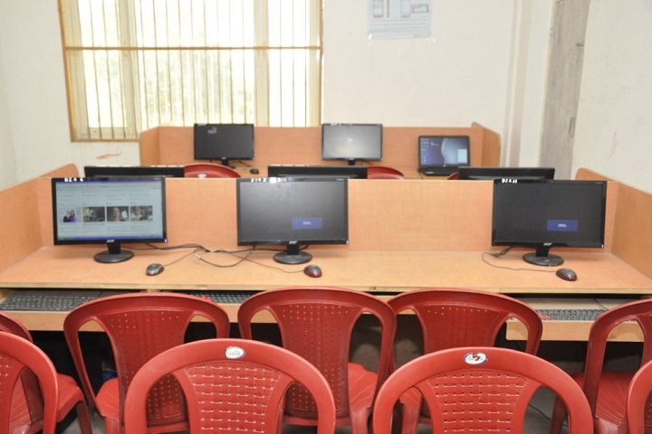Divine International Academy-IT-Lab