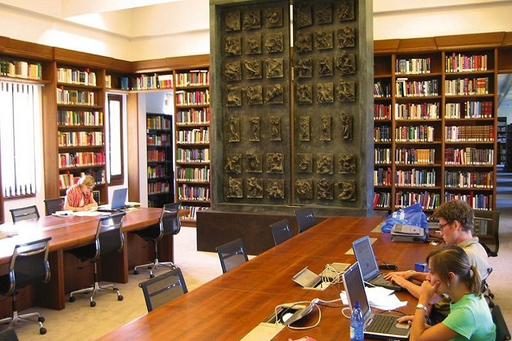 Doon Public School-Library