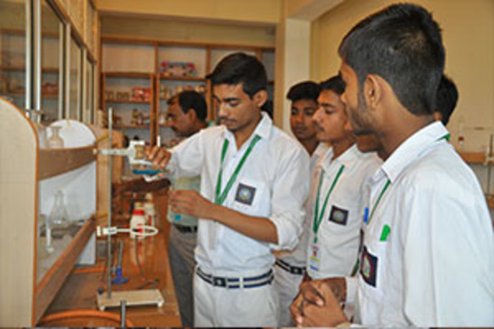 Shanti Smiriti Sambhawana Awasiva Uchh Vidyalaya-Chemistry Lab