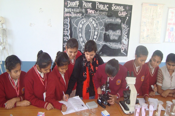 Doons Pride Public School-Laboratory