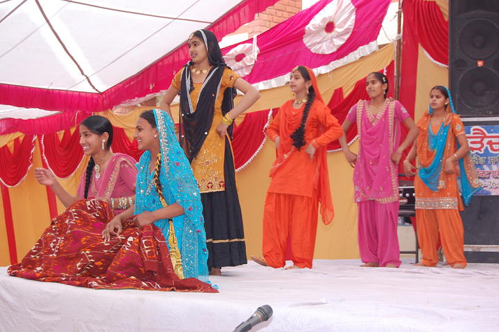Dr Amrit Lal Isharat Memorial Sun-Events function