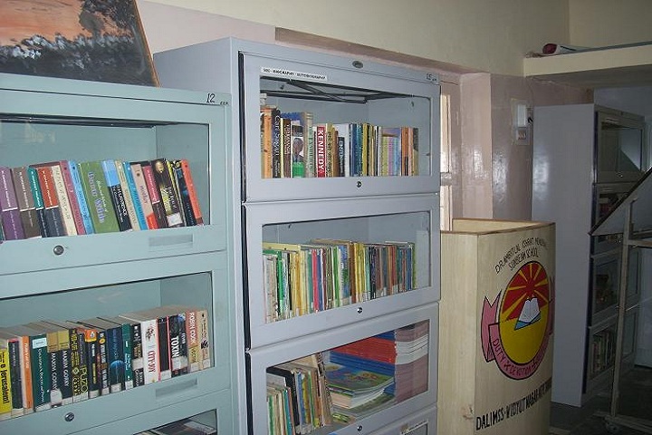 Dr Amrit Lal Ishrat Memial Sunbeam School-Library