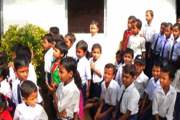 Sharada Shikshan Sansthan-Students