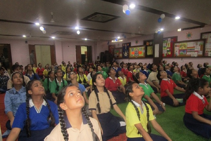 Edify World School Firozabad-Yoga Day for school children