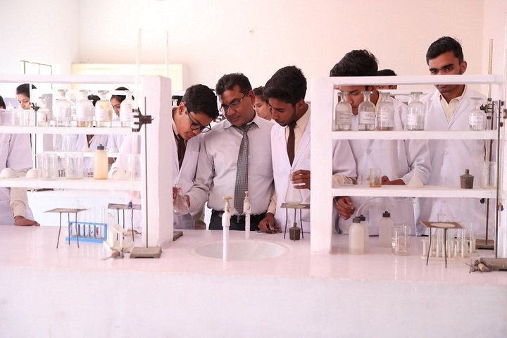 Fatherson Public School-Chemistry Lab