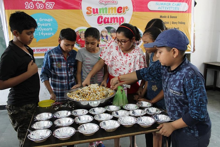Florets International School-Bhel Puri Preparation
