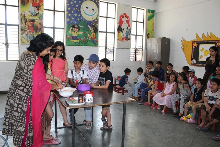 Florets International School-Classroom Activity