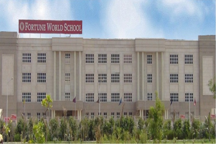 Ftune Wld School-Campus View