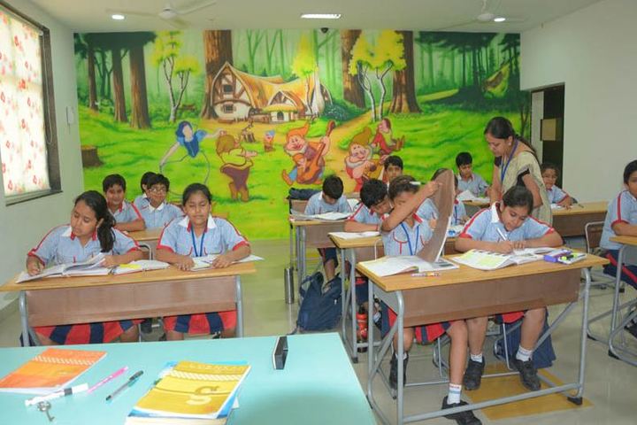G D Goenka Public School-Classroom