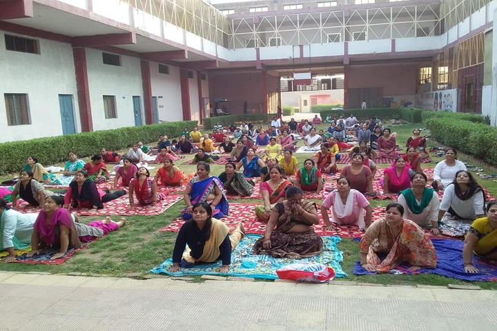 G k Silver Stone Public School-Yoga