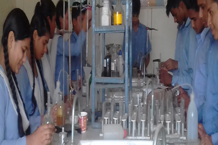Genius Public School-Chemistry Lab