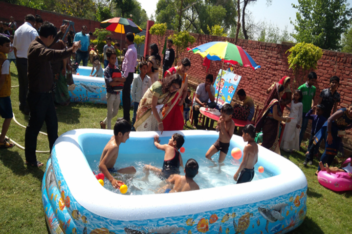 Genius Public School-Swimming Pool