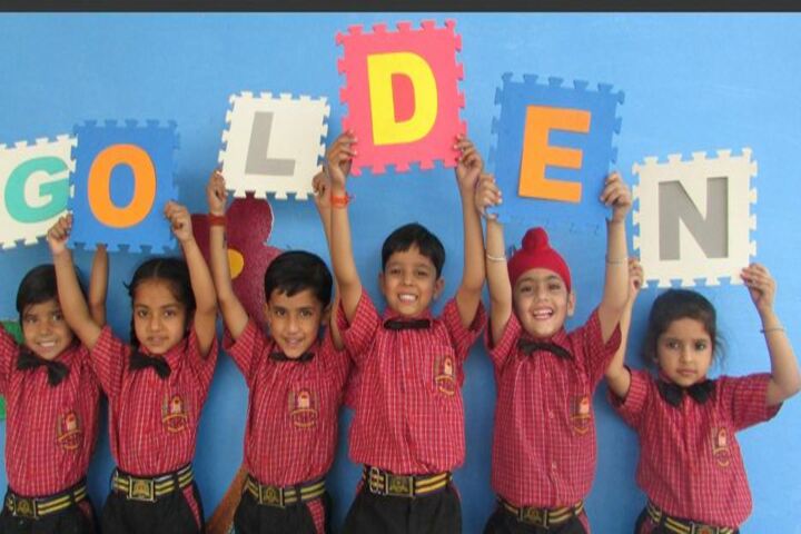 Golden Flower Public School-Students