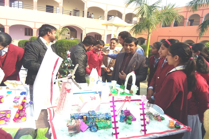 Golden Future Public School-Christmas