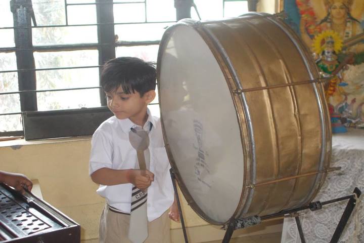 Golden Public School-Music room