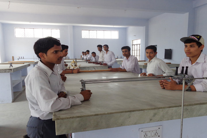 Gopal Saraswati Vidya Mandir-Laboratory