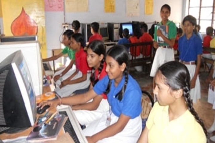 Gramyanchal PublicSenior Secondary School-IT Lab