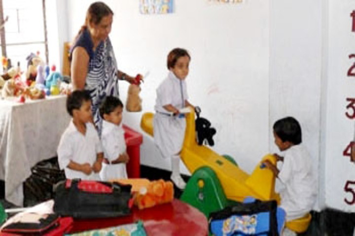 Gramyanchal Public Senior Secondary School-Playing