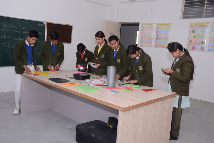 Greater Heights Public School-Laboratory