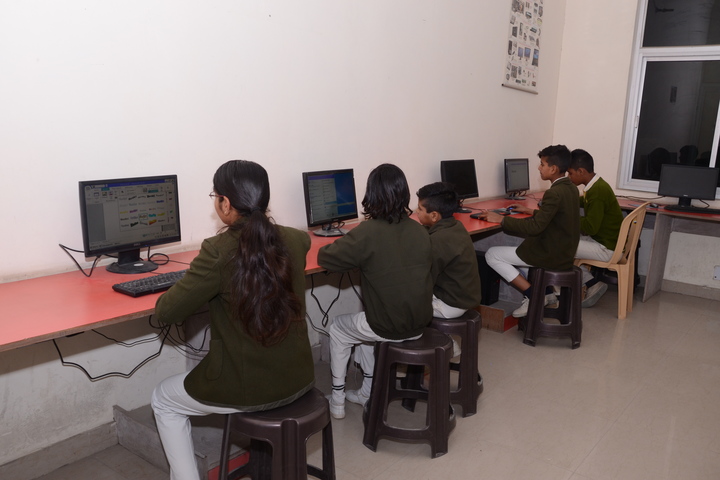 Greater Heights Public School-IT Lab