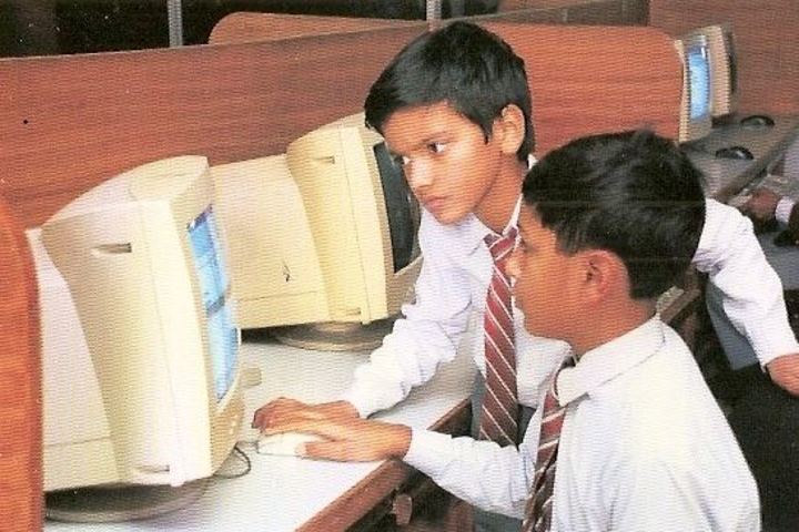 Guru Tegh Bahadur Public School-IT Lab