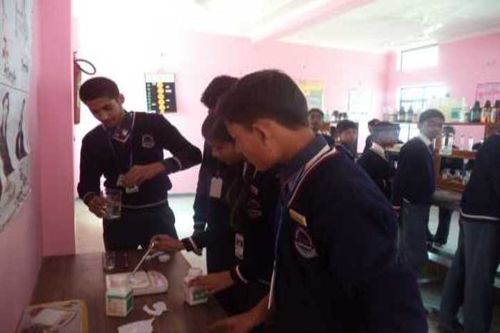 Gurukul Montessori School-Chemistry Lab