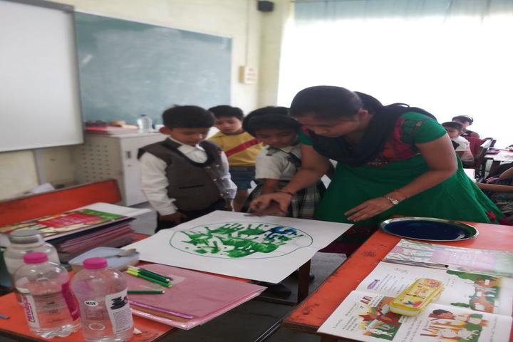 Gyan Deep Academy-Classroom Activity