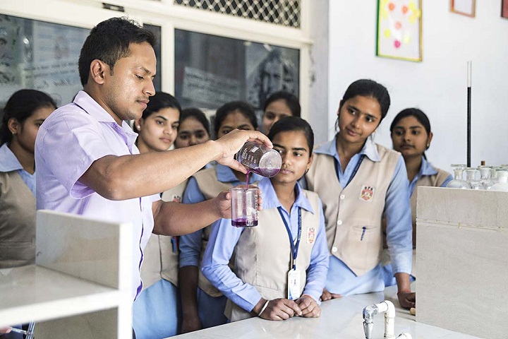 Gyan Peethika-Chemistry Lab