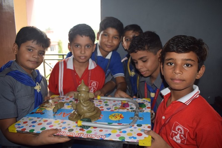Gyandeep Shiksha Bharati Senior Secondary School-Art And Craft
