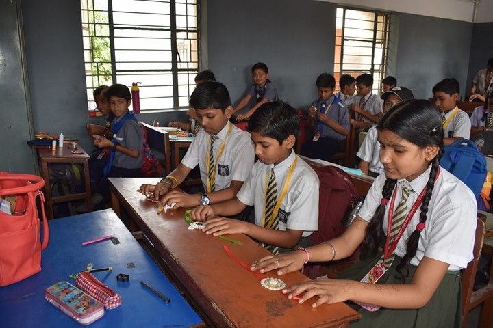 Gyandeep Shiksha Bharati Senior Secondary School-Rakhi Making Activity