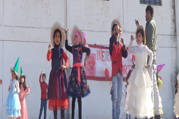 Gyansthali Public School-Dancing Activity